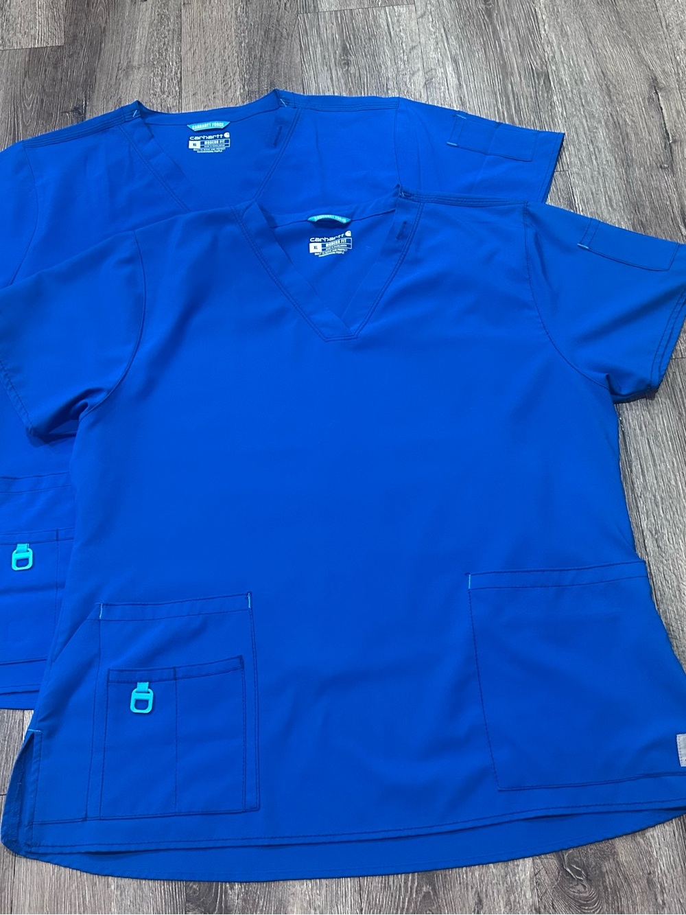 Carhartt Women’s V-Neck Scrubs Lot of 2 in Royal Blue